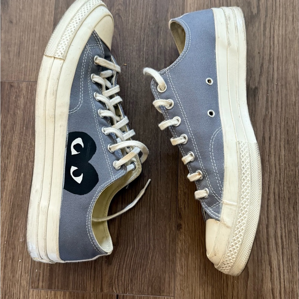 Comme des Garcons PLAY Grey Canvas Low-Top Sneakers with Black Heart